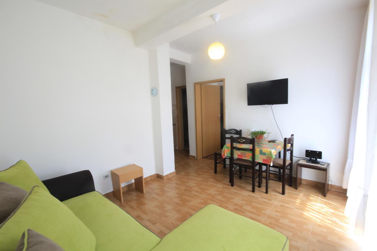 Apartments Olga Virpazar Extérieur photo